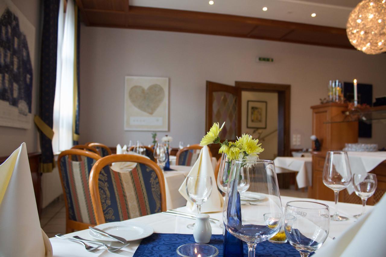 Hotel Schuetzenburg Burscheid Eksteriør bilde