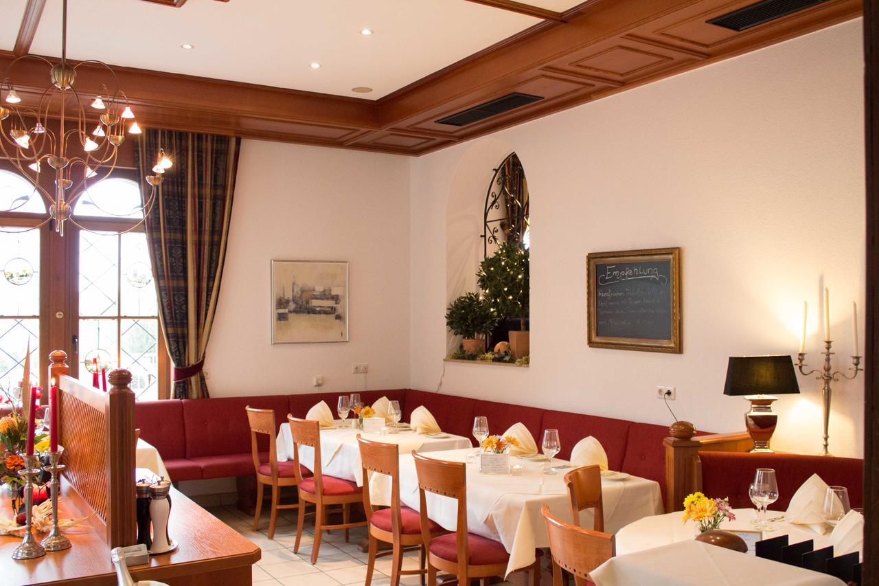 Hotel Schuetzenburg Burscheid Eksteriør bilde