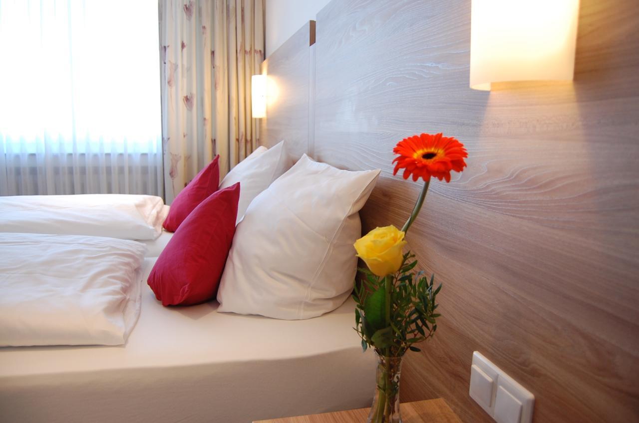 Hotel Schuetzenburg Burscheid Eksteriør bilde