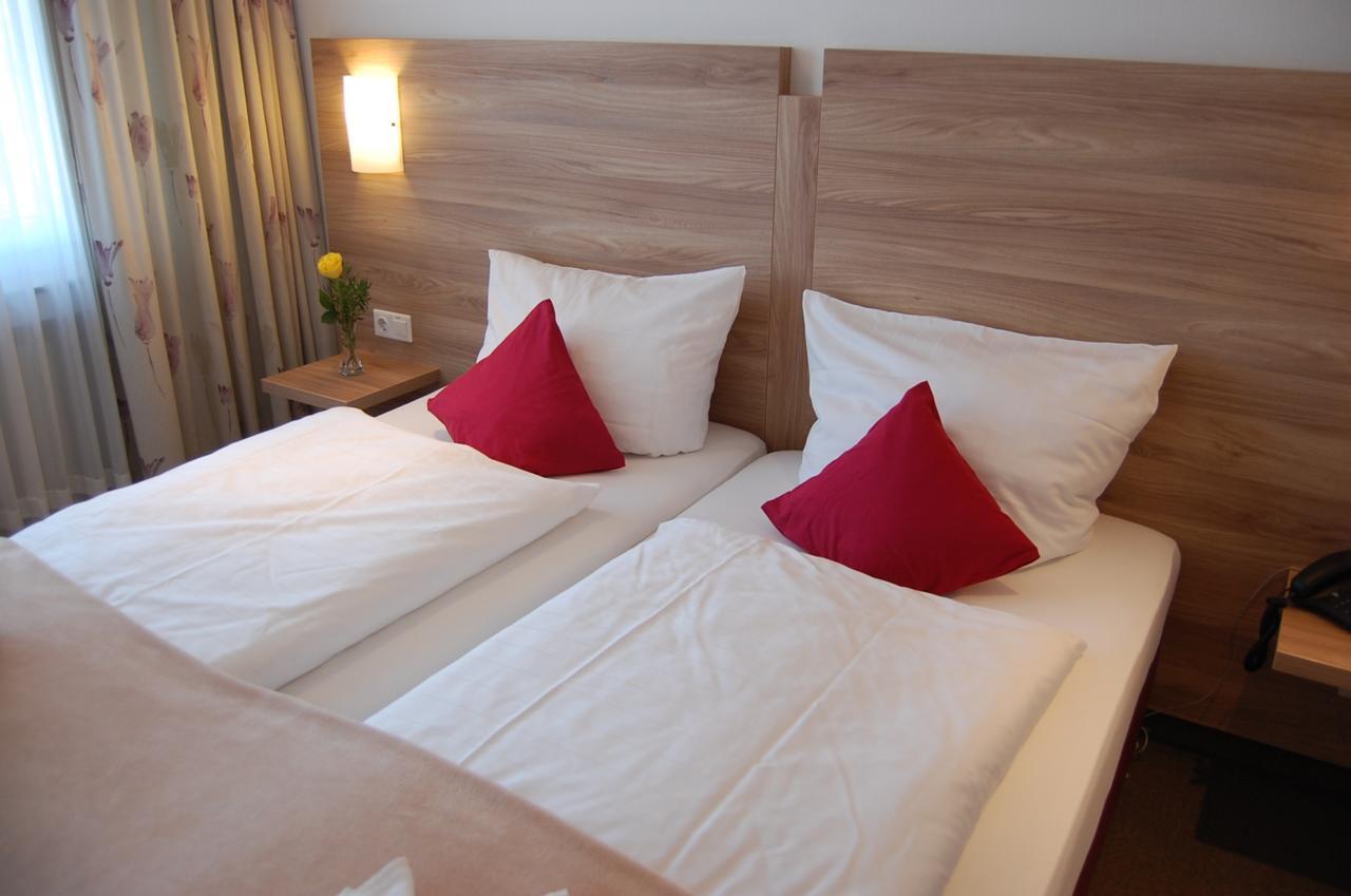 Hotel Schuetzenburg Burscheid Eksteriør bilde