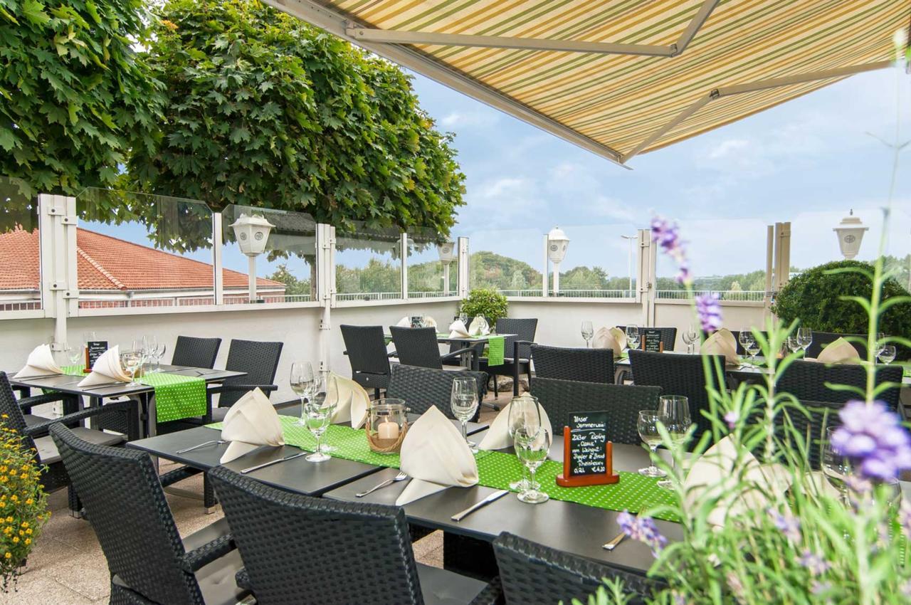 Hotel Schuetzenburg Burscheid Eksteriør bilde