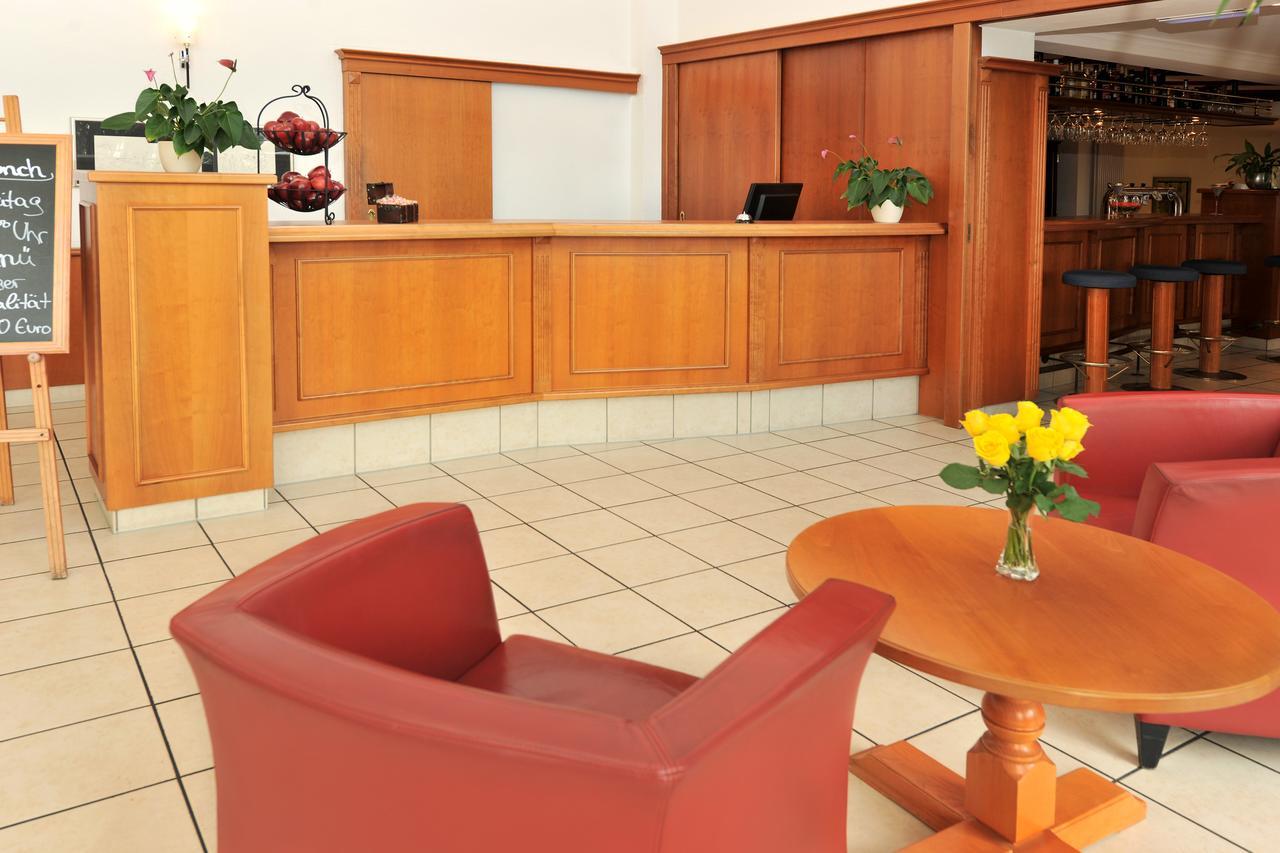 Hotel Schuetzenburg Burscheid Eksteriør bilde
