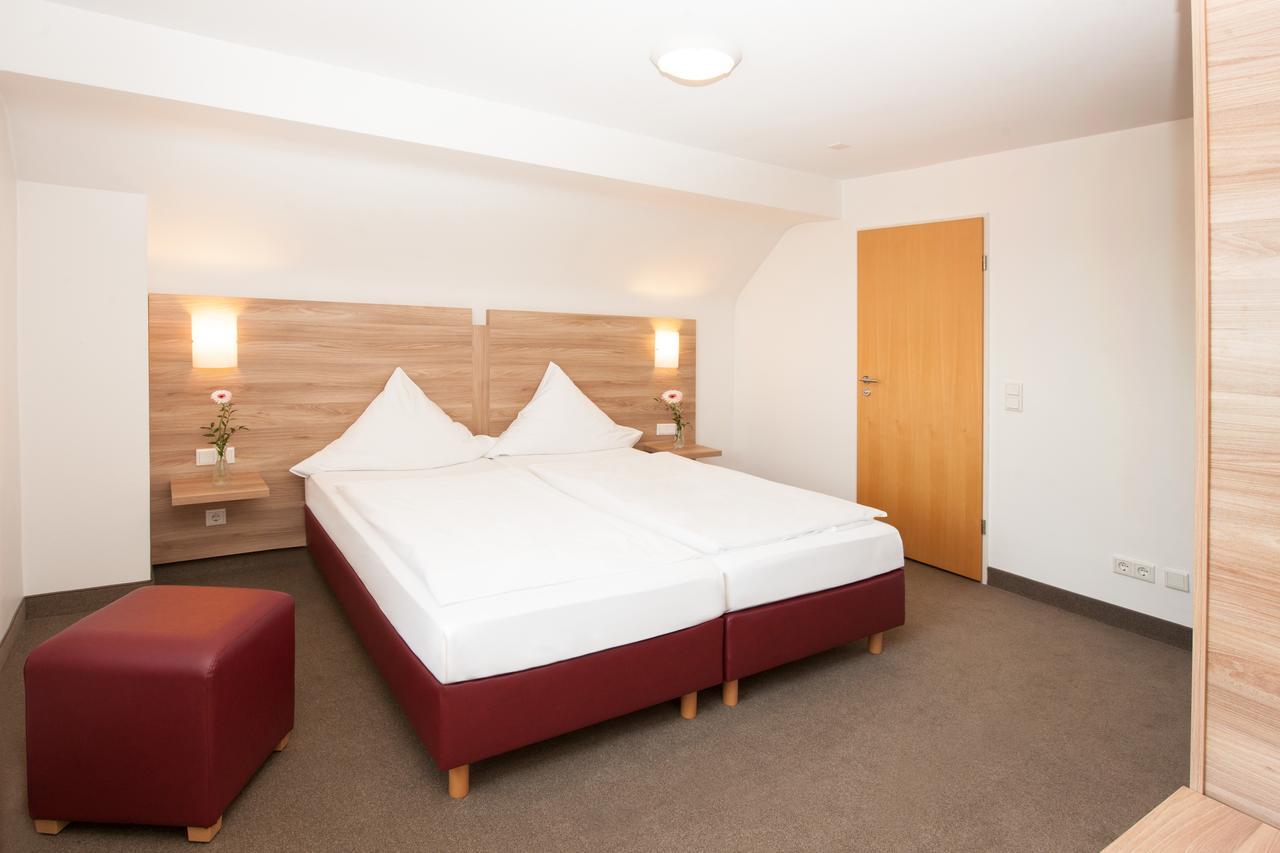 Hotel Schuetzenburg Burscheid Eksteriør bilde